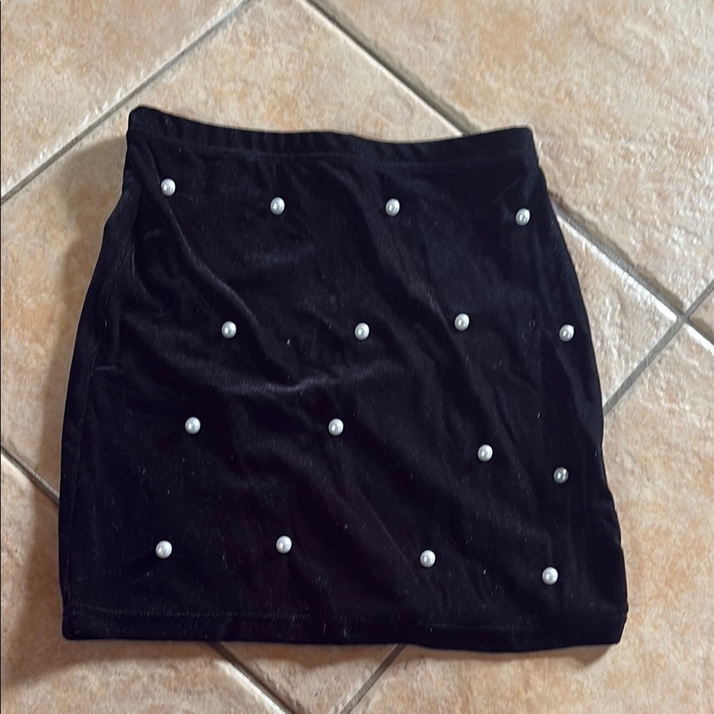 Elegant Black Pearl-Embellished Skirt